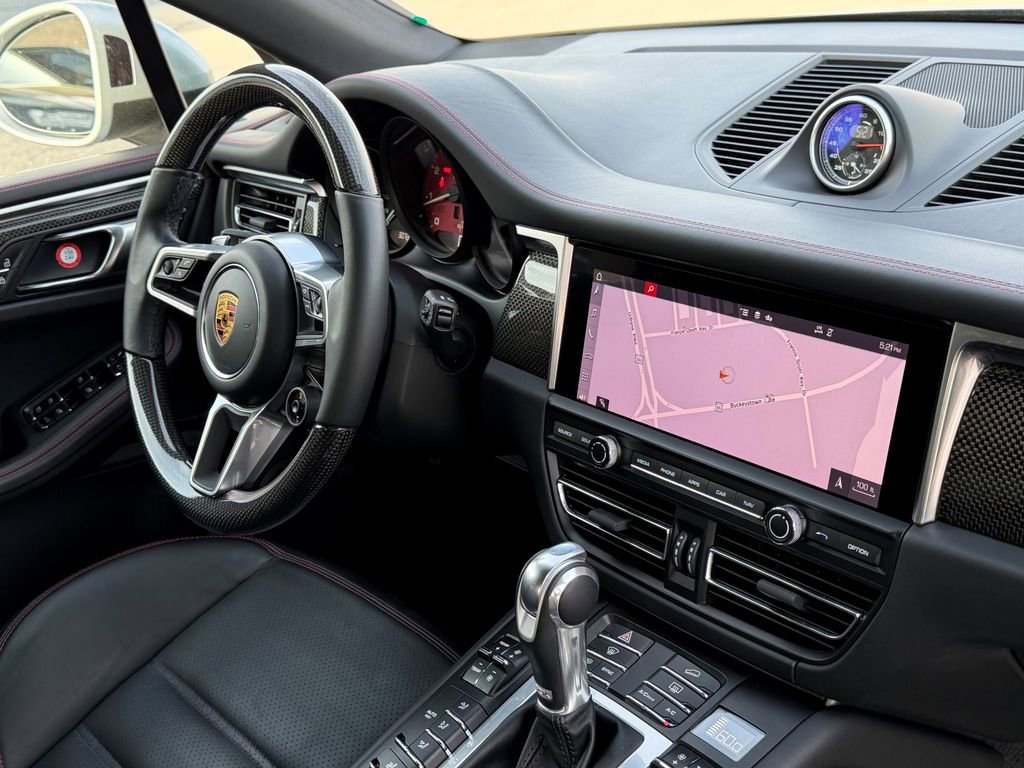 Used 2021 Porsche Macan GTS image 12