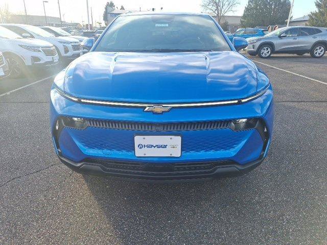 New 2026 Chevrolet Equinox EV LT image 7