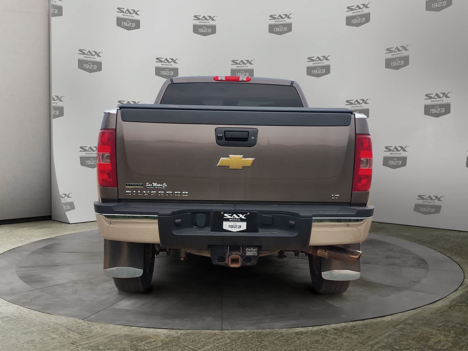 Used 2012 Chevrolet Silverado 2500 LT w/ Interior Plus Package AWD/4WD image 4