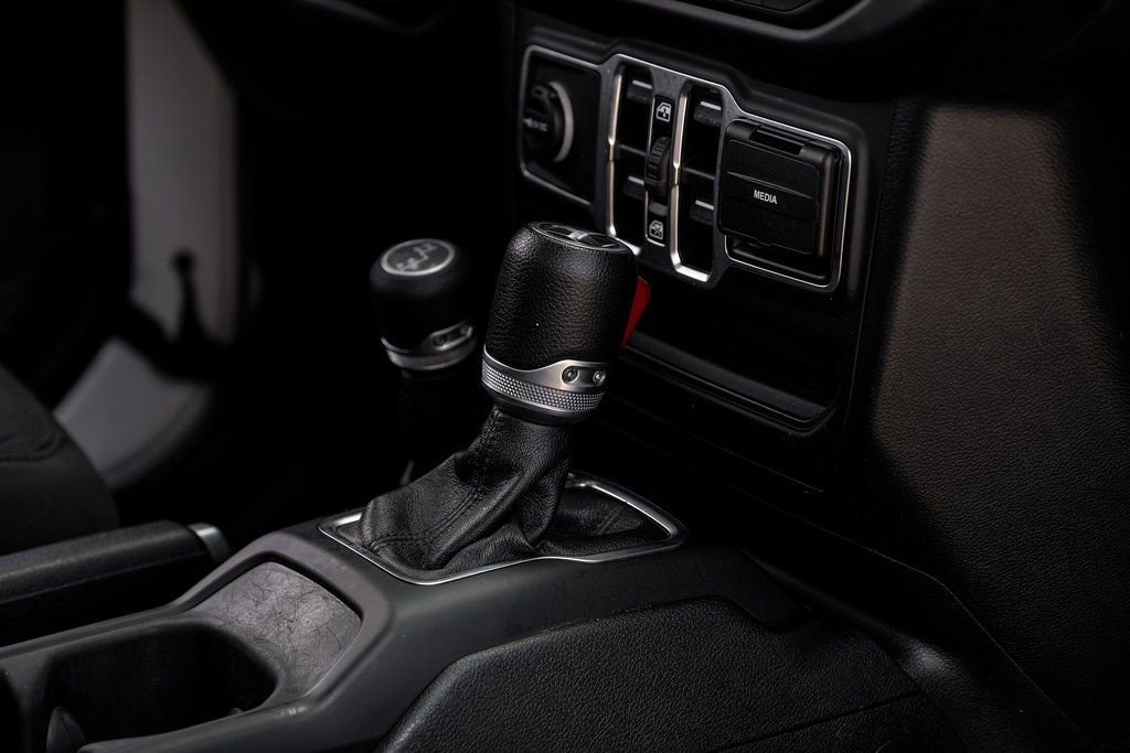 Used 2021 Jeep Wrangler Unlimited Sport S image 32