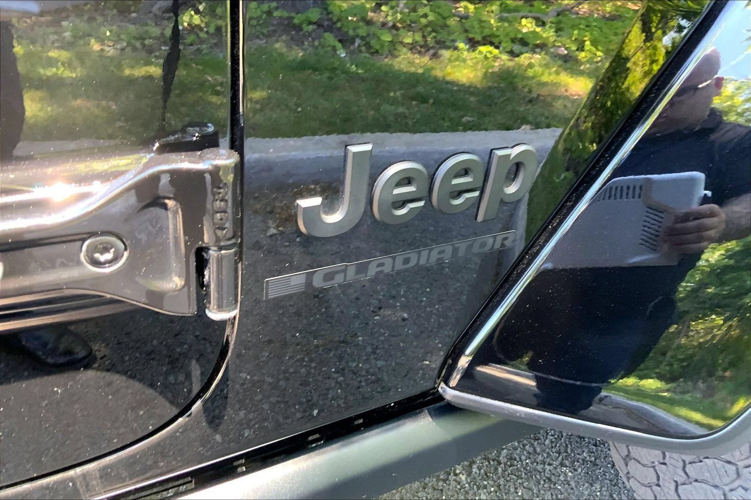 Certified 2024 Jeep Gladiator Sport AWD/4WD image 25