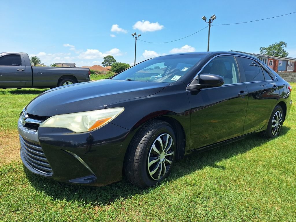 Used 2015 Toyota Camry LE