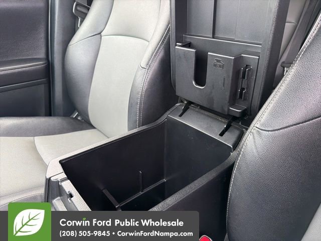 Used 2016 Toyota 4Runner SR5 Premium image 23