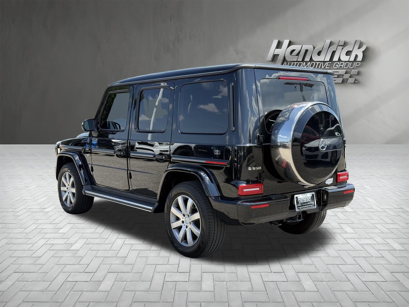 Used 2024 Mercedes-Benz G 550 image 8