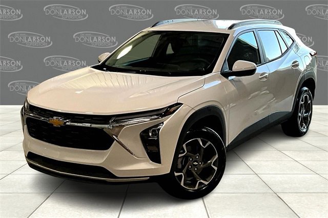 New 2025 Chevrolet Trax LT w/ Driver Confidence Package video 2