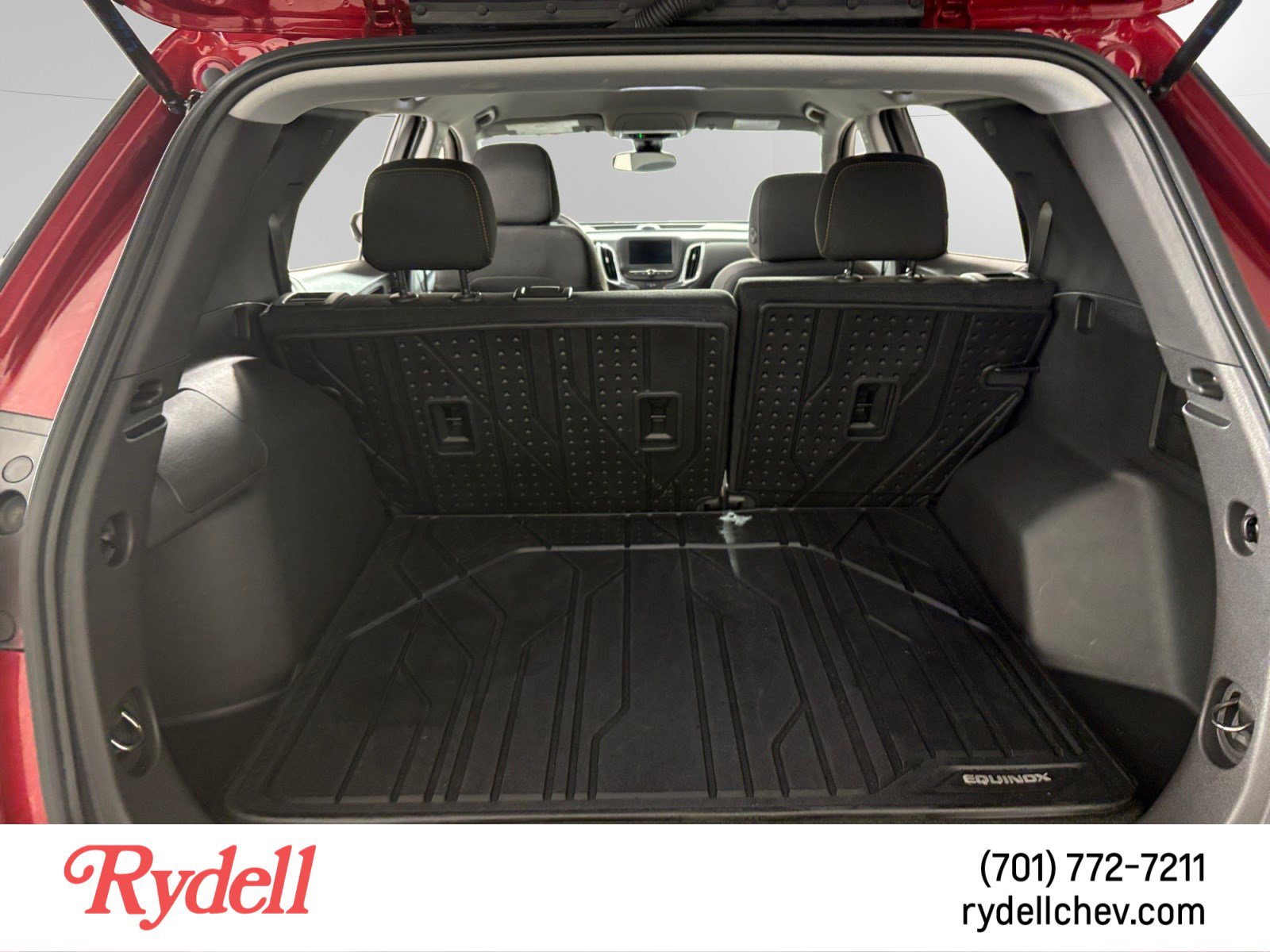 Used 2023 Chevrolet Equinox LT w/ LPO, Floor Liner Package image 18