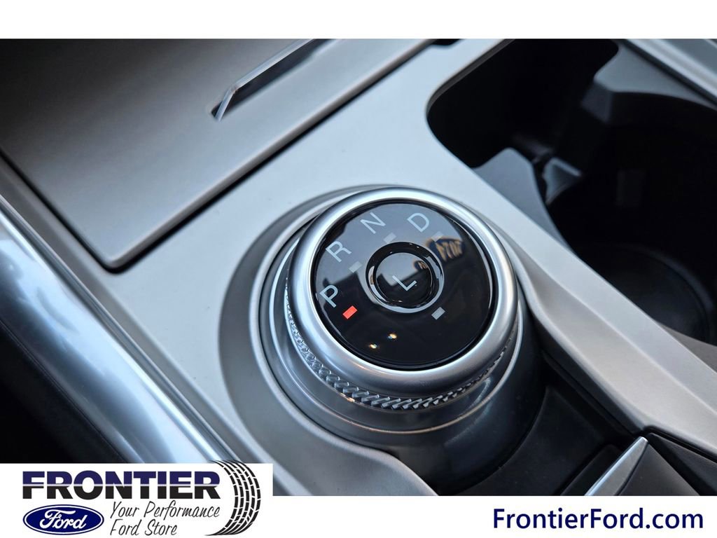 Used 2024 Ford Explorer XLT w/ Equipment Group 202A image 19