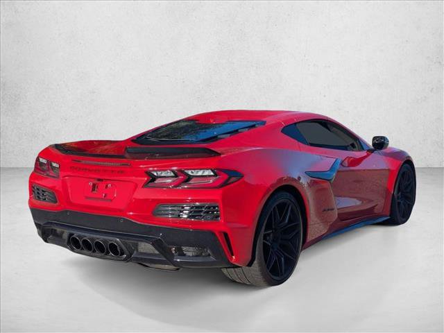 Used 2025 Chevrolet Corvette Z06 RWD image 4