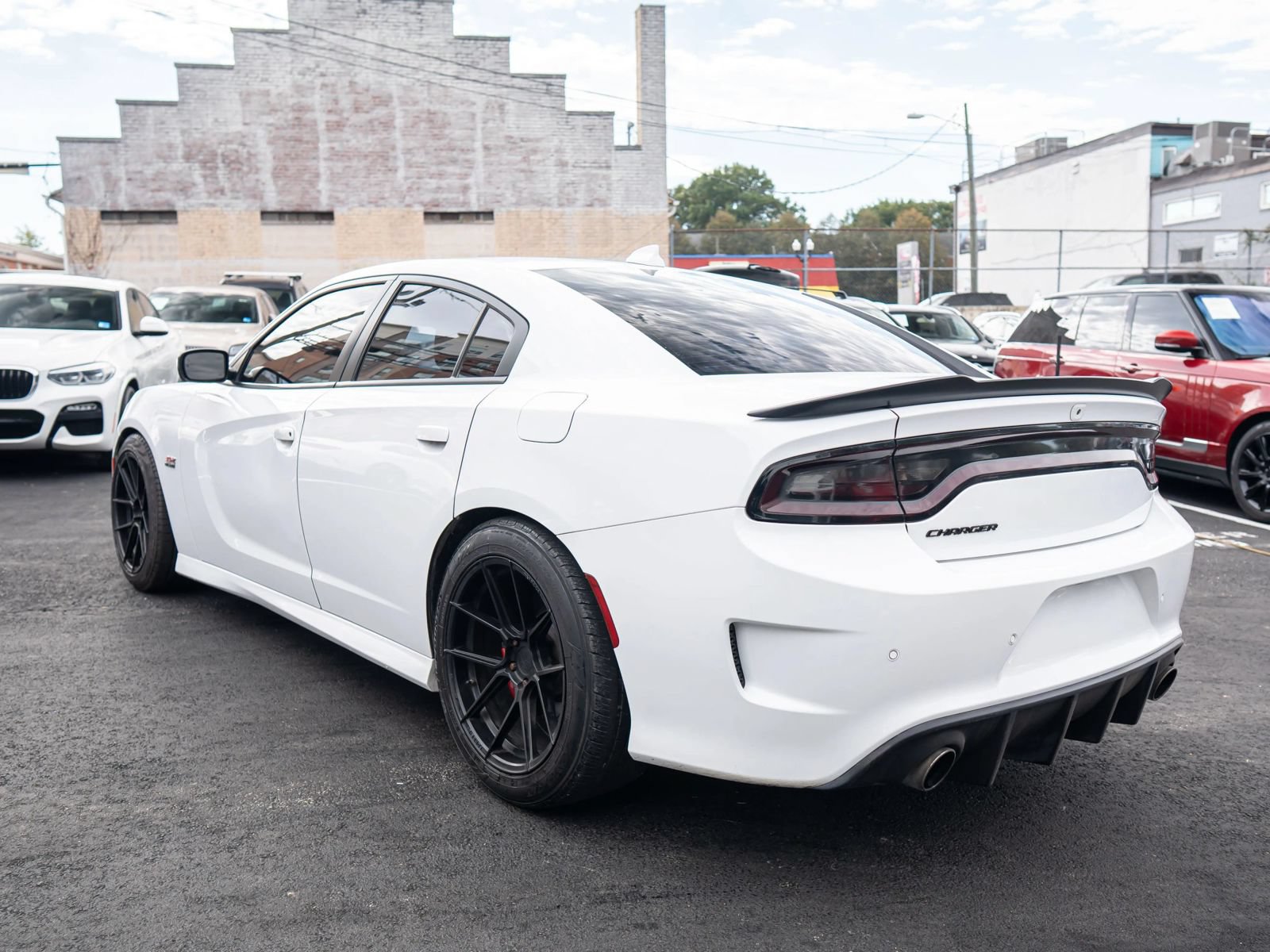 Used 2018 Dodge Charger R/T Scat Pack w/ Driver Confidence Group RWD image 5