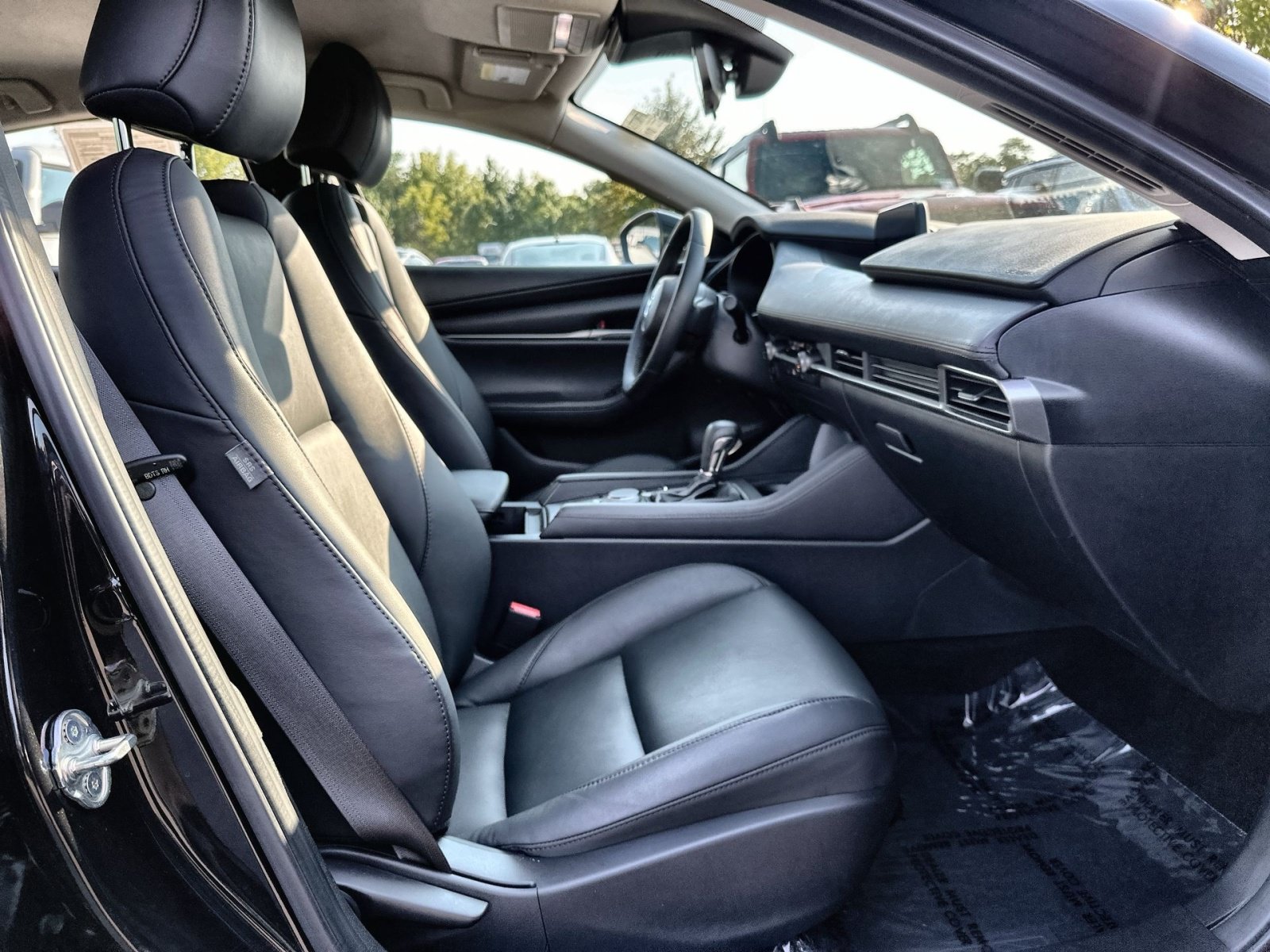 Used 2023 MAZDA MAZDA3 s FWD image 27