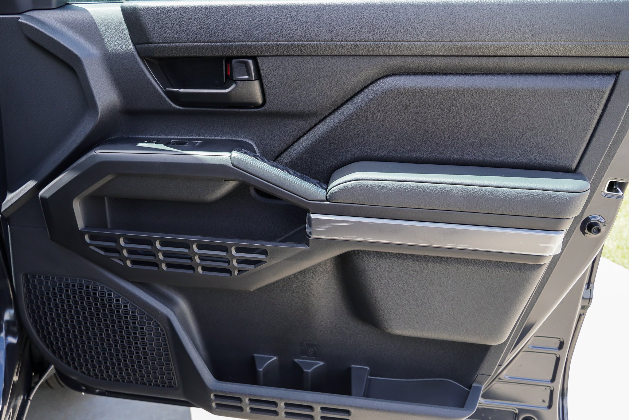 New 2026 Toyota Tacoma SR5 AWD/4WD image 27