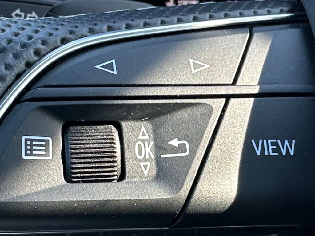 Used 2022 Audi SQ5 Premium Plus image 21