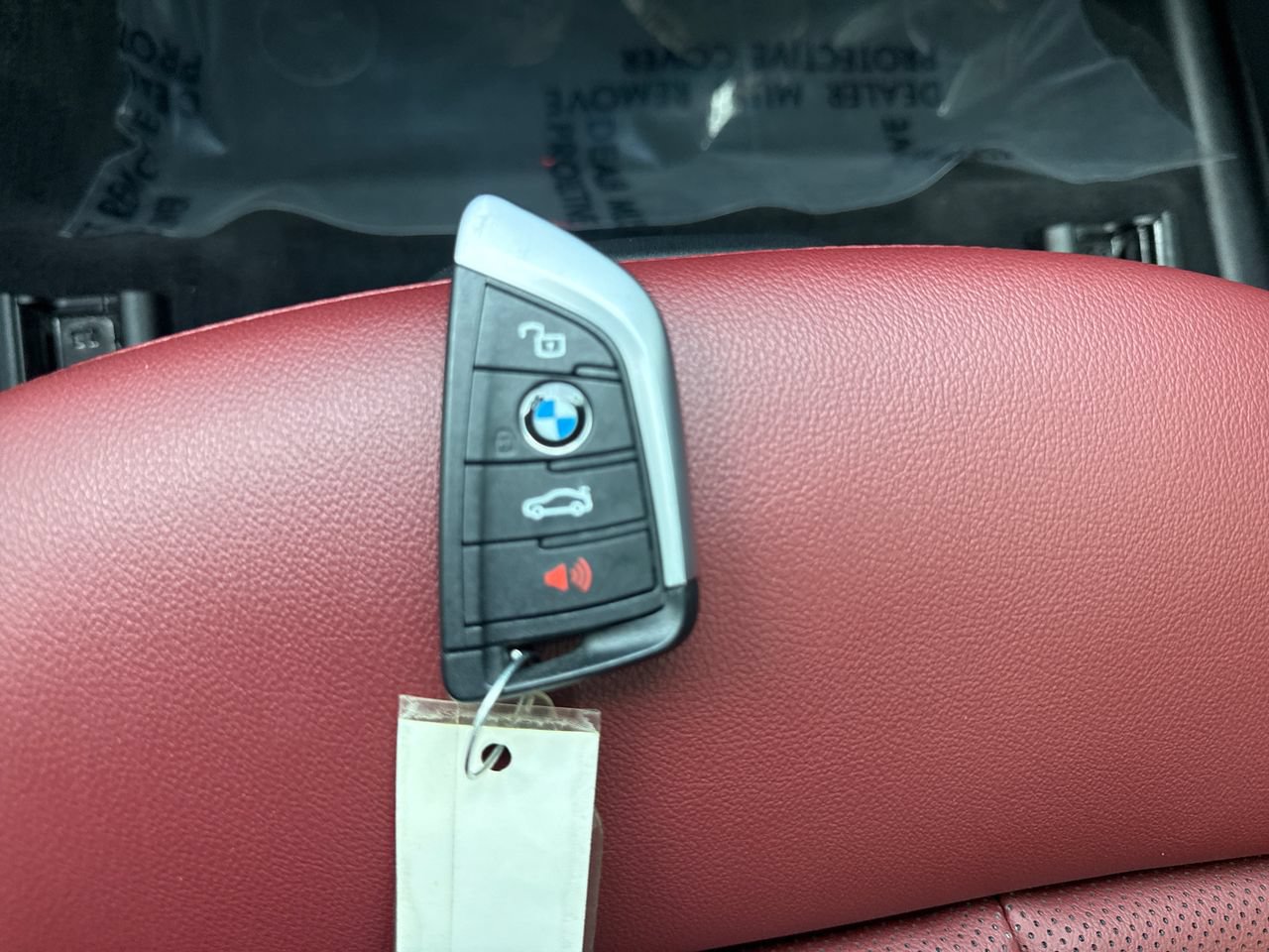 Used 2023 BMW X4 xDrive30i w/ M Sport Package AWD/4WD image 27