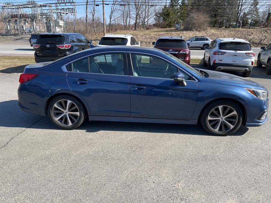 Used 2019 Subaru Legacy 2.5i Limited AWD/4WD image 2