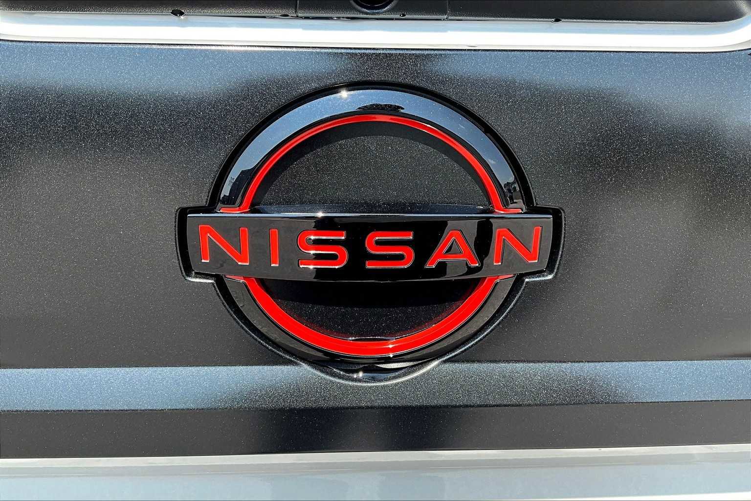 New 2026 Nissan Frontier Pro-X image 8