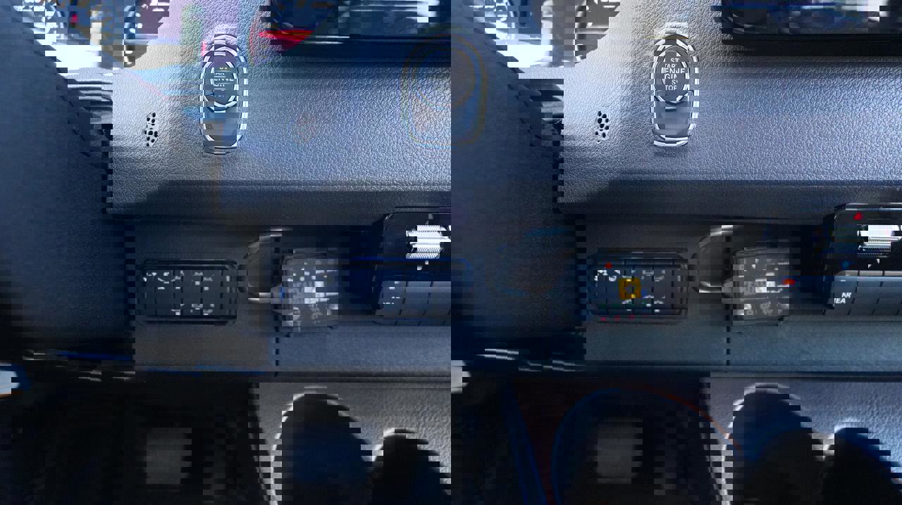 Used 2020 Mercedes-Benz Sprinter 2500 image 23