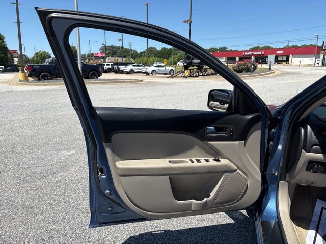 Used 2009 Ford Fusion SE FWD image 9