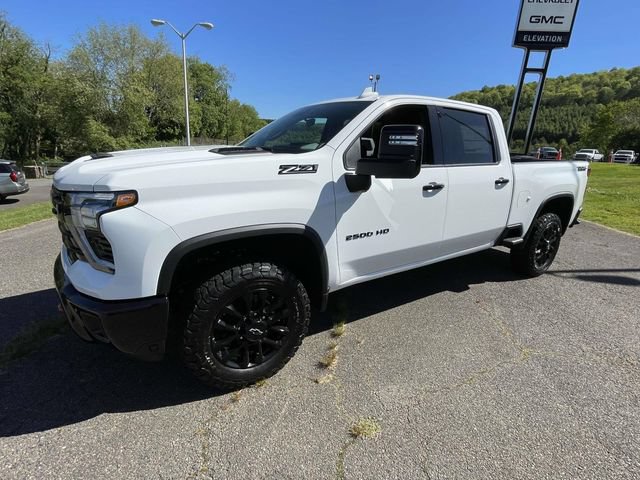 New 2026 Chevrolet Silverado 2500 LTZ w/ LTZ Plus Package AWD/4WD image 3