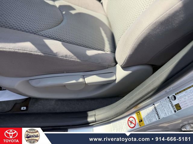 Used 2006 Toyota RAV4 4WD image 9