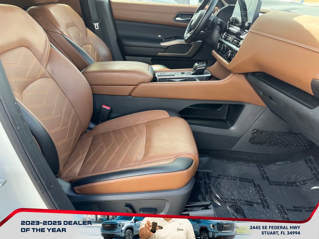 Used 2022 Nissan Pathfinder Platinum w/ Cargo Package image 20