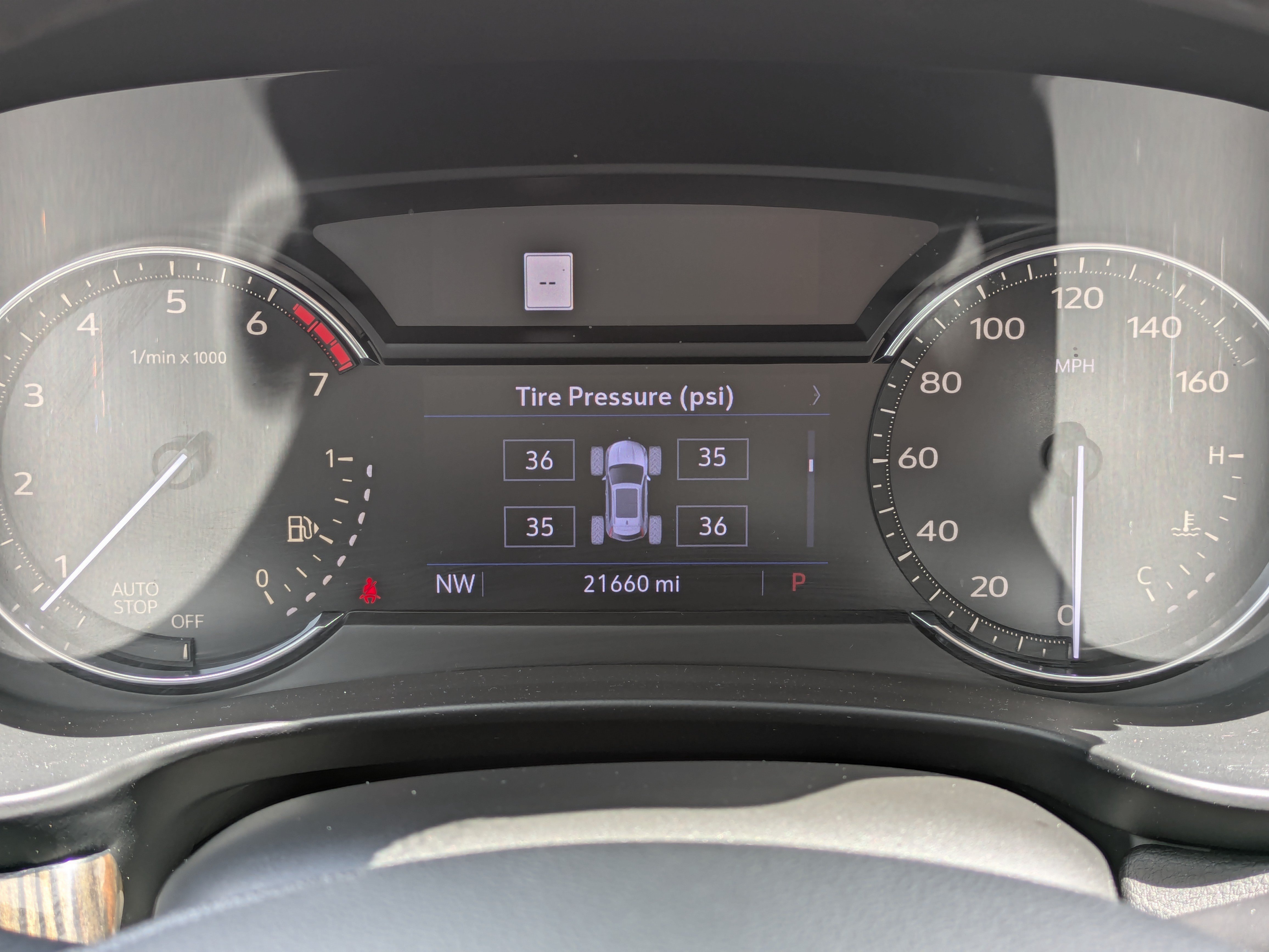 Used 2019 Cadillac XT4 Premium Luxury FWD image 24
