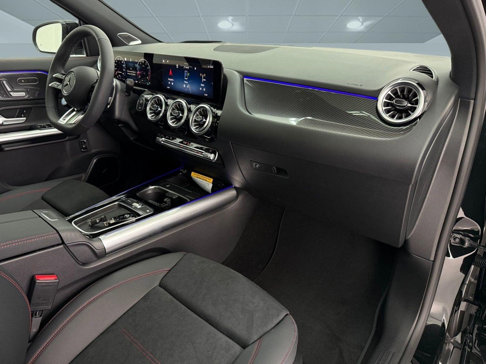 New 2026 Mercedes-Benz GLA 35 AMG 4MATIC image 21