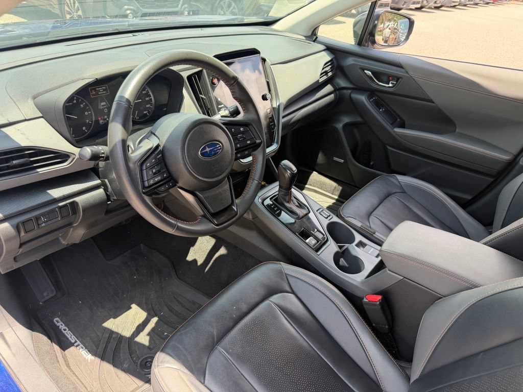 Used 2025 Subaru Crosstrek 2.5i Limited w/ Popular Package #3A AWD/4WD image 24