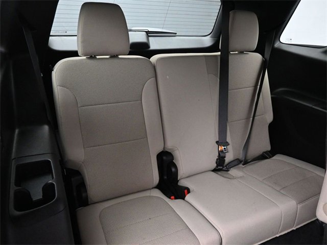 Used 2022 Chevrolet Traverse LT image 24