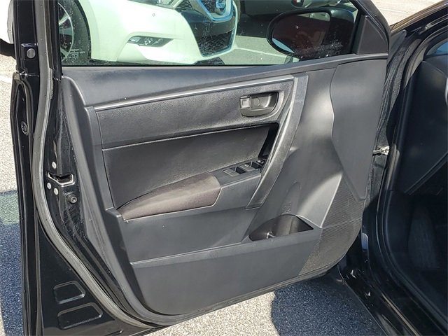 Used 2014 Toyota Corolla L image 16