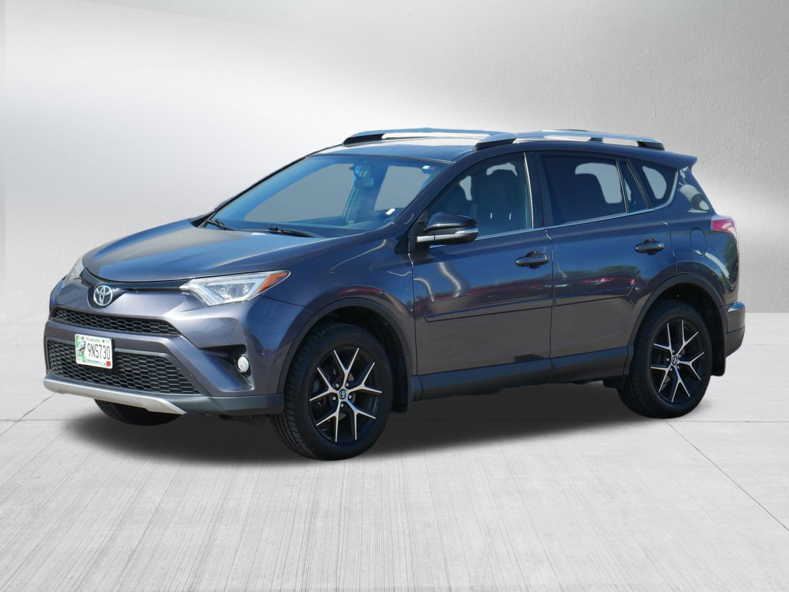 Used 2016 Toyota RAV4 SE w/ Protection Package AWD/4WD image 3
