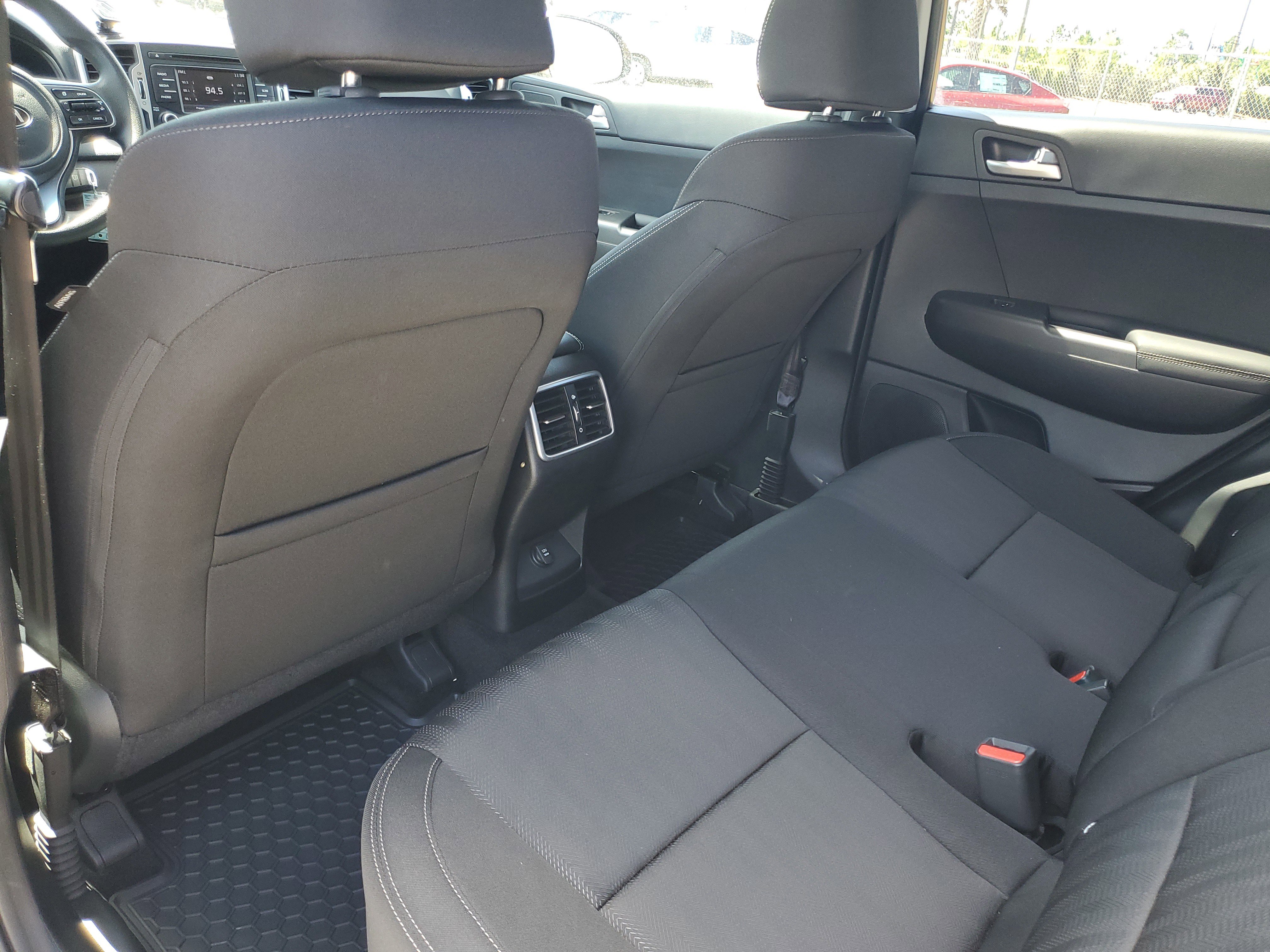Used 2019 Kia Sportage LX image 27