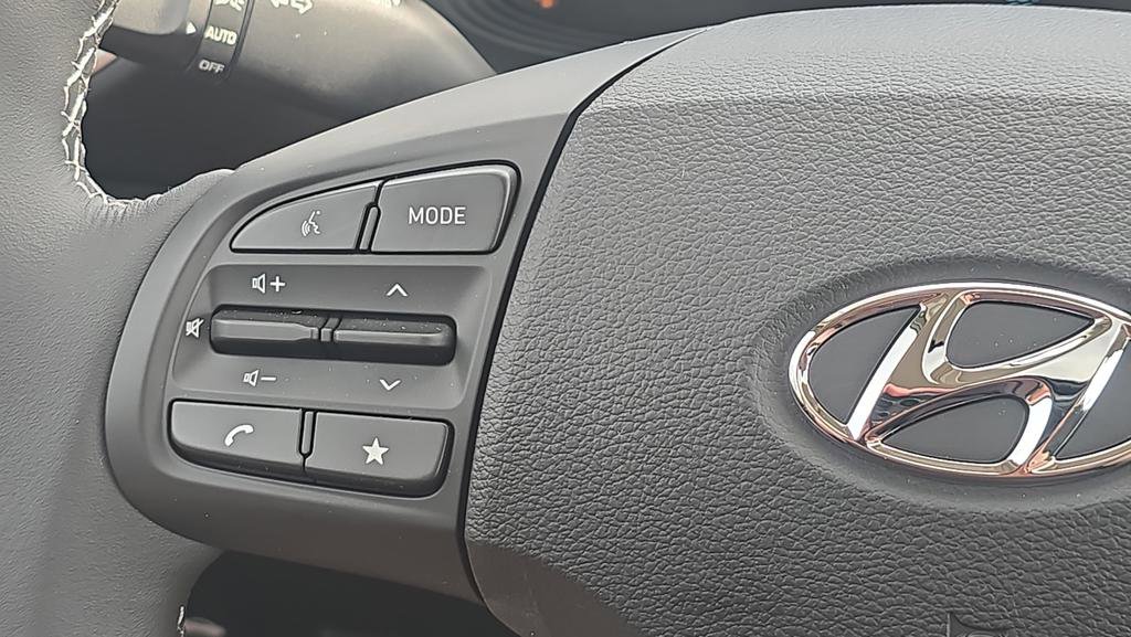 New 2026 Hyundai Venue SEL FWD image 24