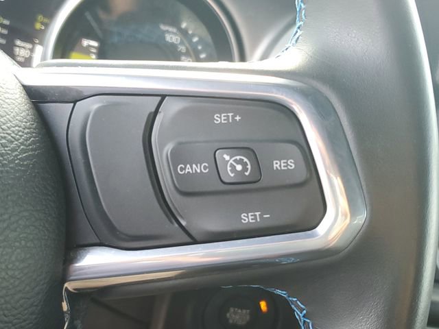 Used 2022 Jeep Wrangler Unlimited Rubicon 4xe AWD/4WD image 13