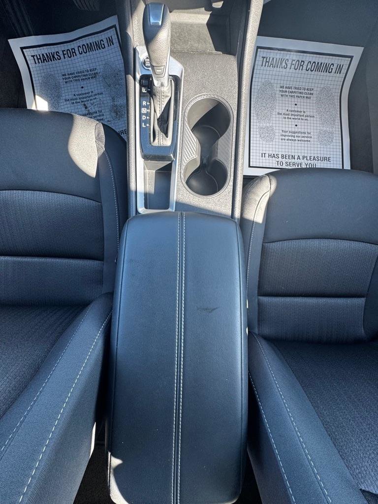 Used 2025 Nissan Altima 2.5 SV FWD image 21