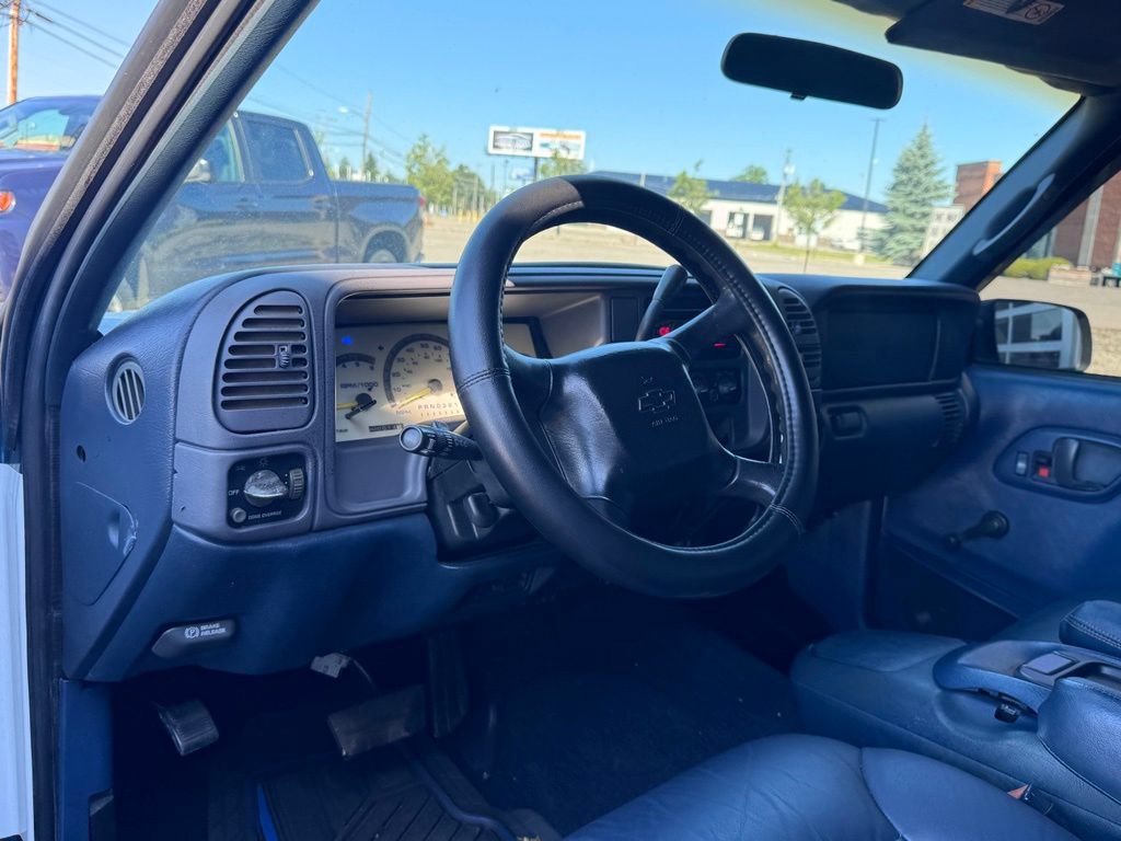 Used 1999 Chevrolet Tahoe 2WD 2-Door w/ Convenience Group image 8