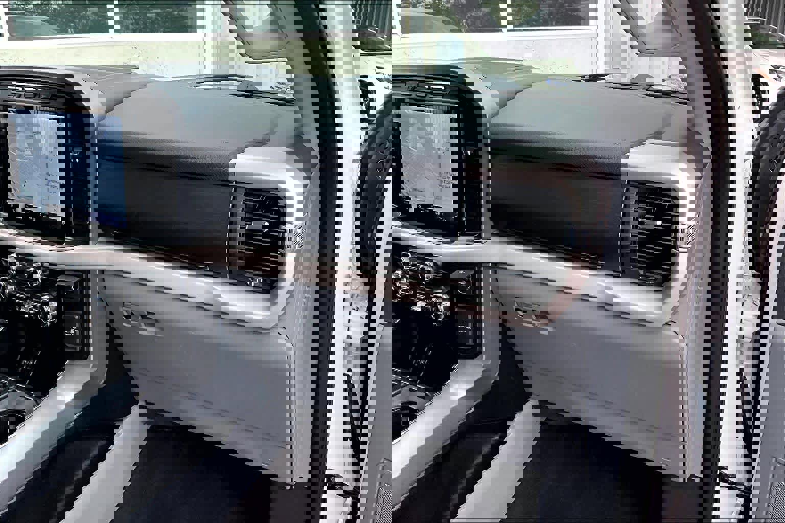 Used 2021 Ford F150 XLT w/ Equipment Group 302A High RWD image 17