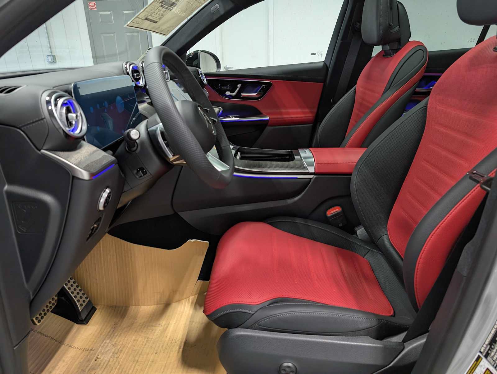 New 2026 Mercedes-Benz GLC 300 4MATIC image 4