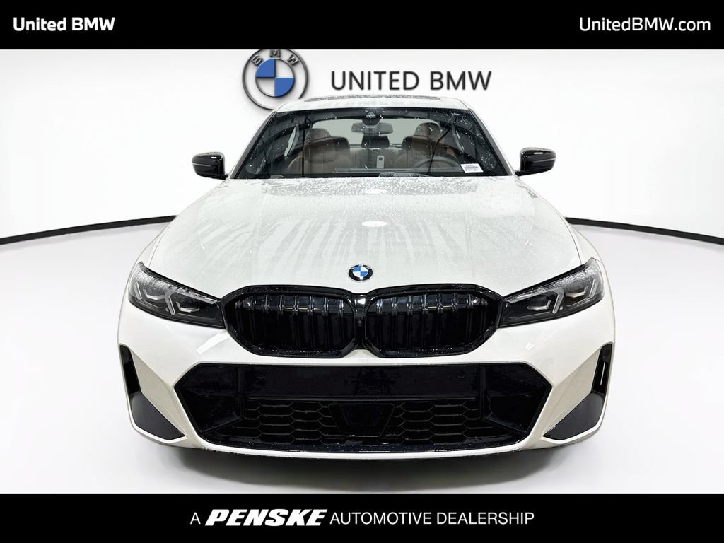 New 2026 BMW 330i Sedan w/ M Sport Package RWD image 2