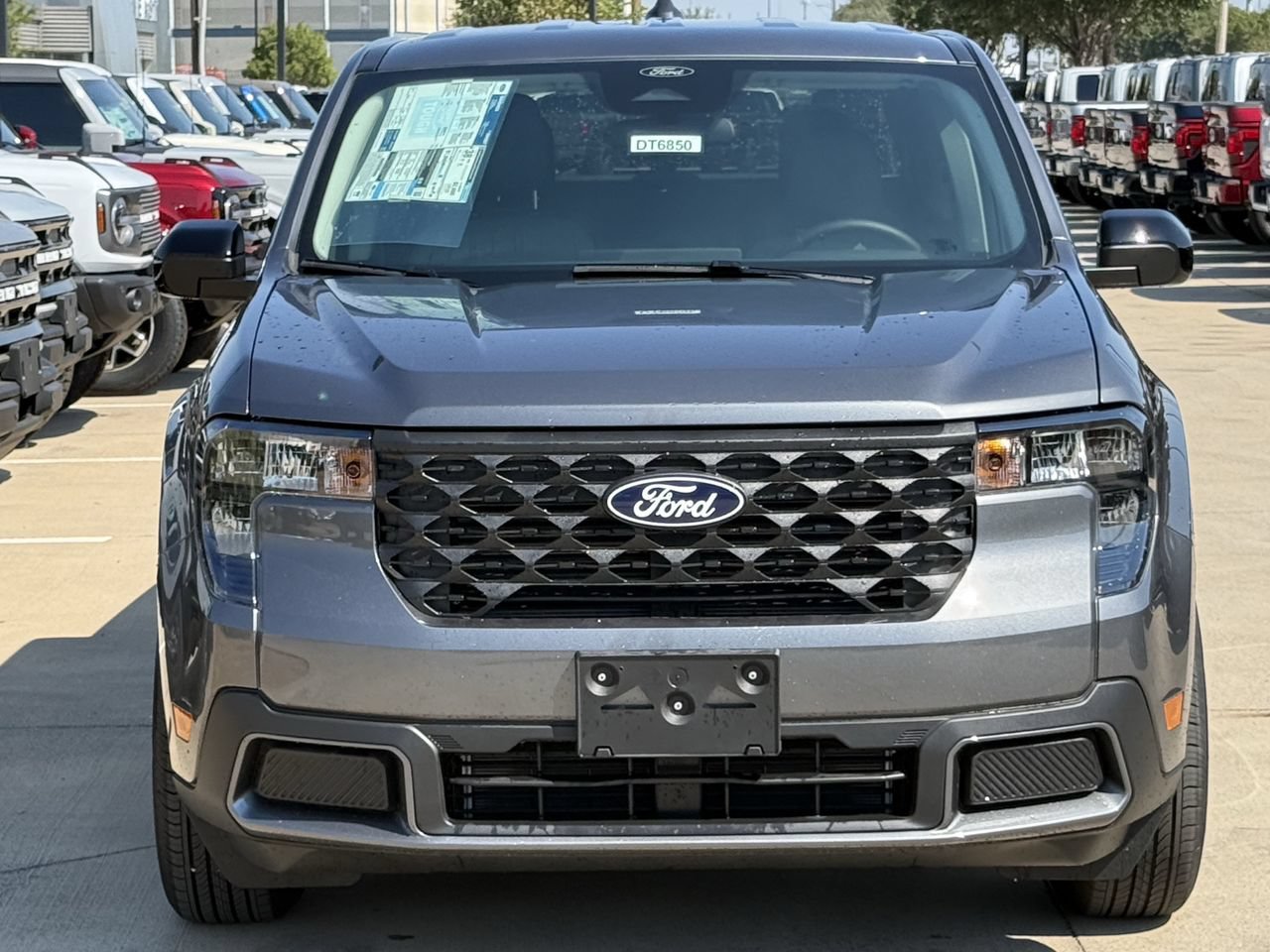 New 2026 Ford Maverick XLT w/ XLT Luxury Package FWD image 6