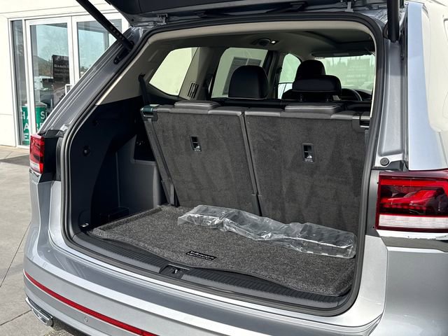 Used 2025 Volkswagen Atlas SEL Premium R-Line image 13