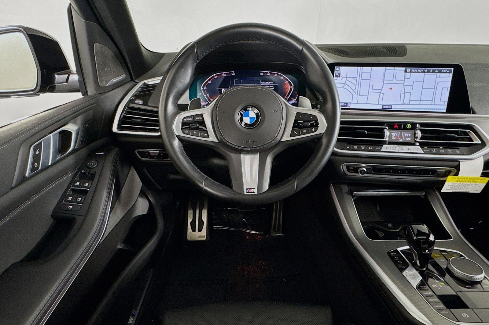 Used 2023 BMW X5 sDrive40i w/ M Sport Package RWD image 4