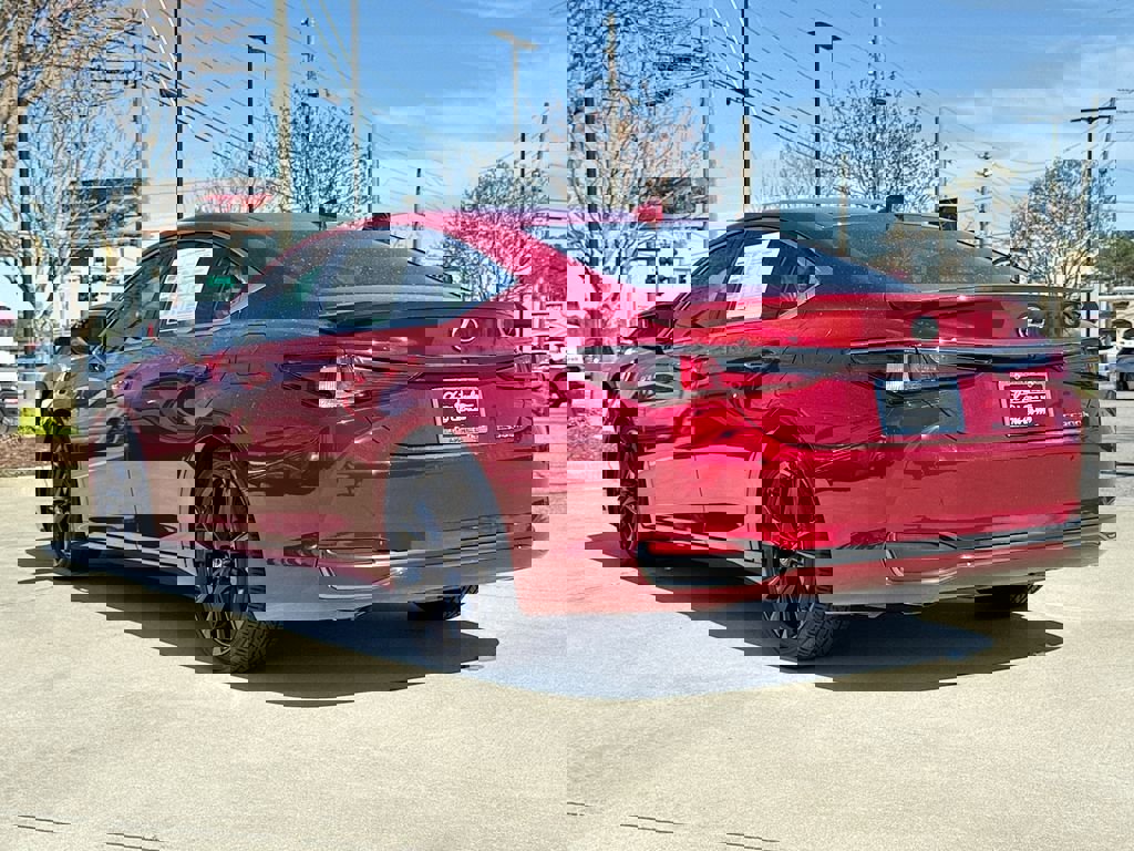 Used 2023 Lexus ES 300h F Sport image 6