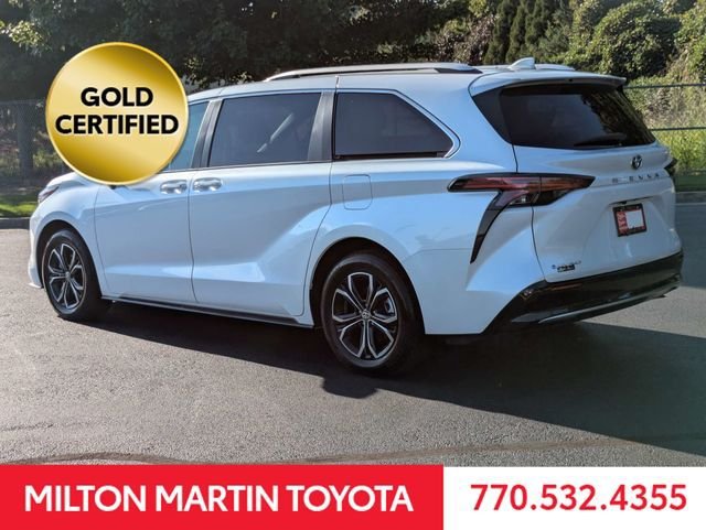 Certified 2026 Toyota Sienna Platinum AWD/4WD image 6