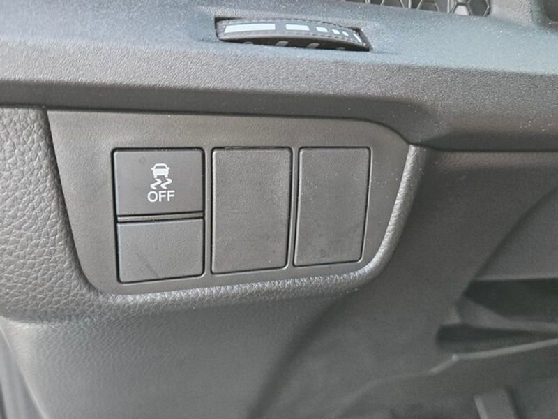 Used 2025 Honda CR-V LX image 29