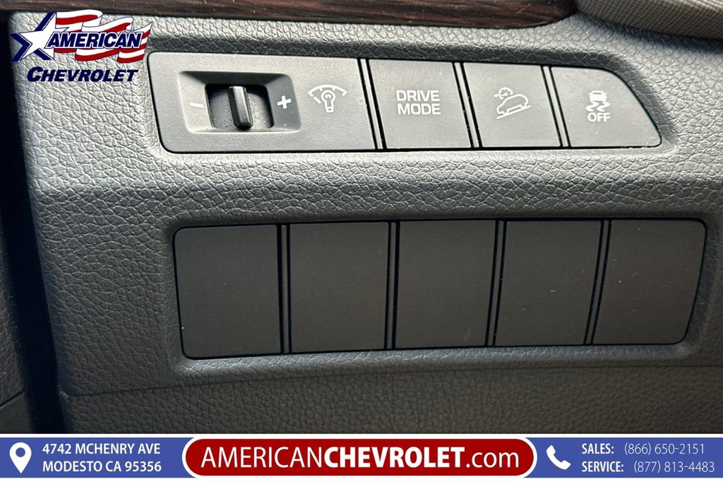 Used 2018 Hyundai Santa Fe Sport w/ 2.4L Value Package 02 FWD image 35