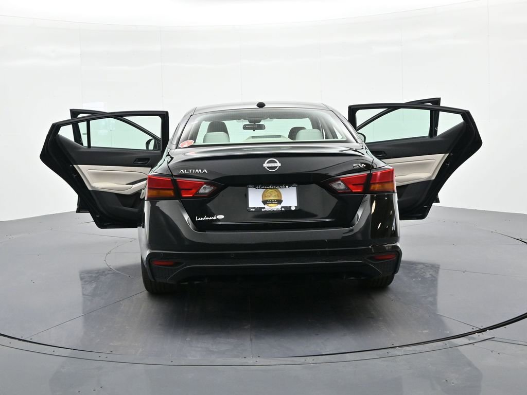 Used 2024 Nissan Altima 2.5 SV image 27
