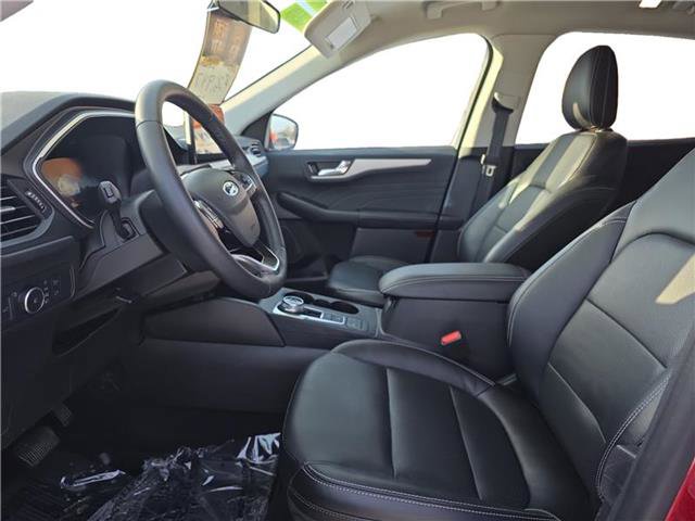 Certified 2022 Ford Escape SEL w/ Technology Package image 9