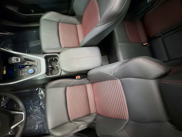 Used 2024 Toyota RAV4 XSE w/ Weather Package AWD/4WD image 23