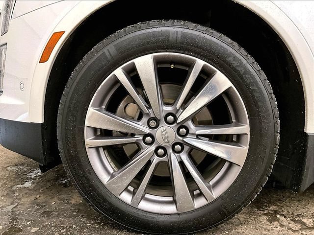 Used 2020 Cadillac XT5 Premium Luxury w/ Platinum Package AWD/4WD image 8