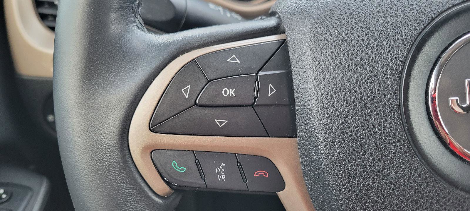 Used 2015 Jeep Cherokee Latitude image 15